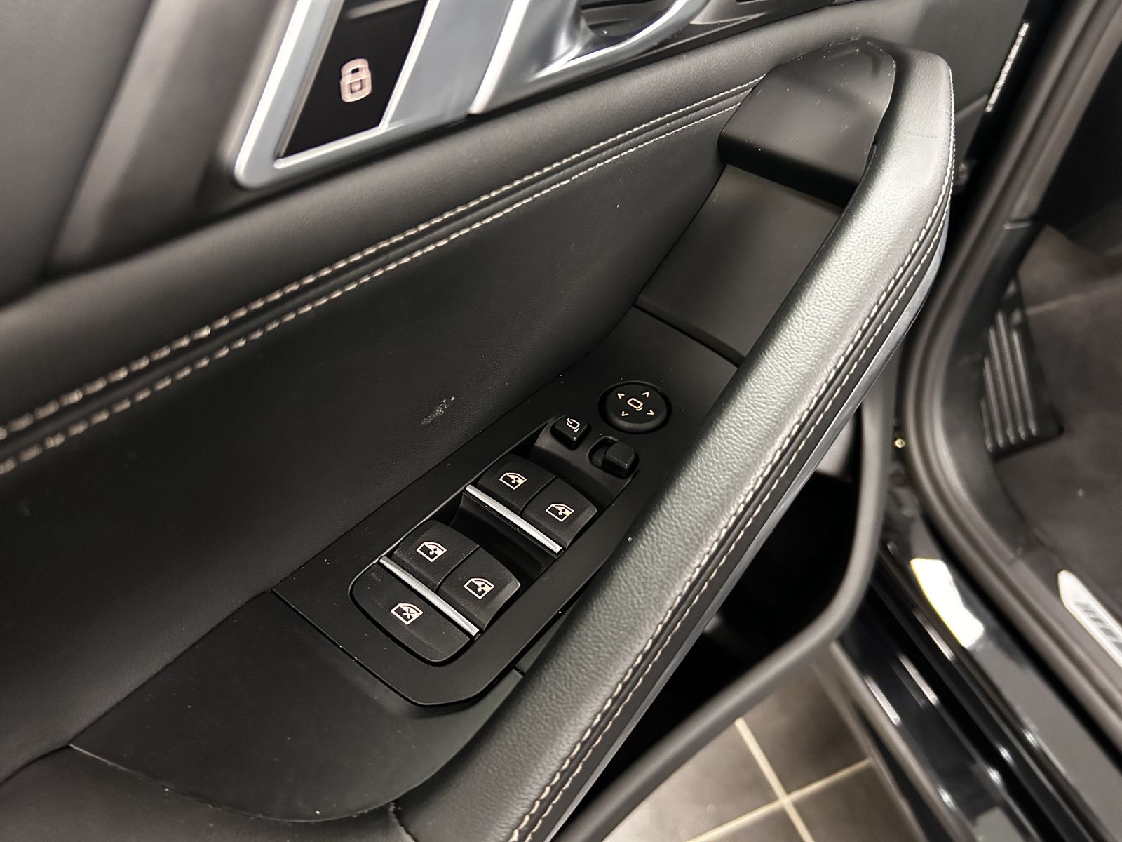 BMW X6 xDrive40d M Sportpaket Pro Pano. B&W AHK DAB