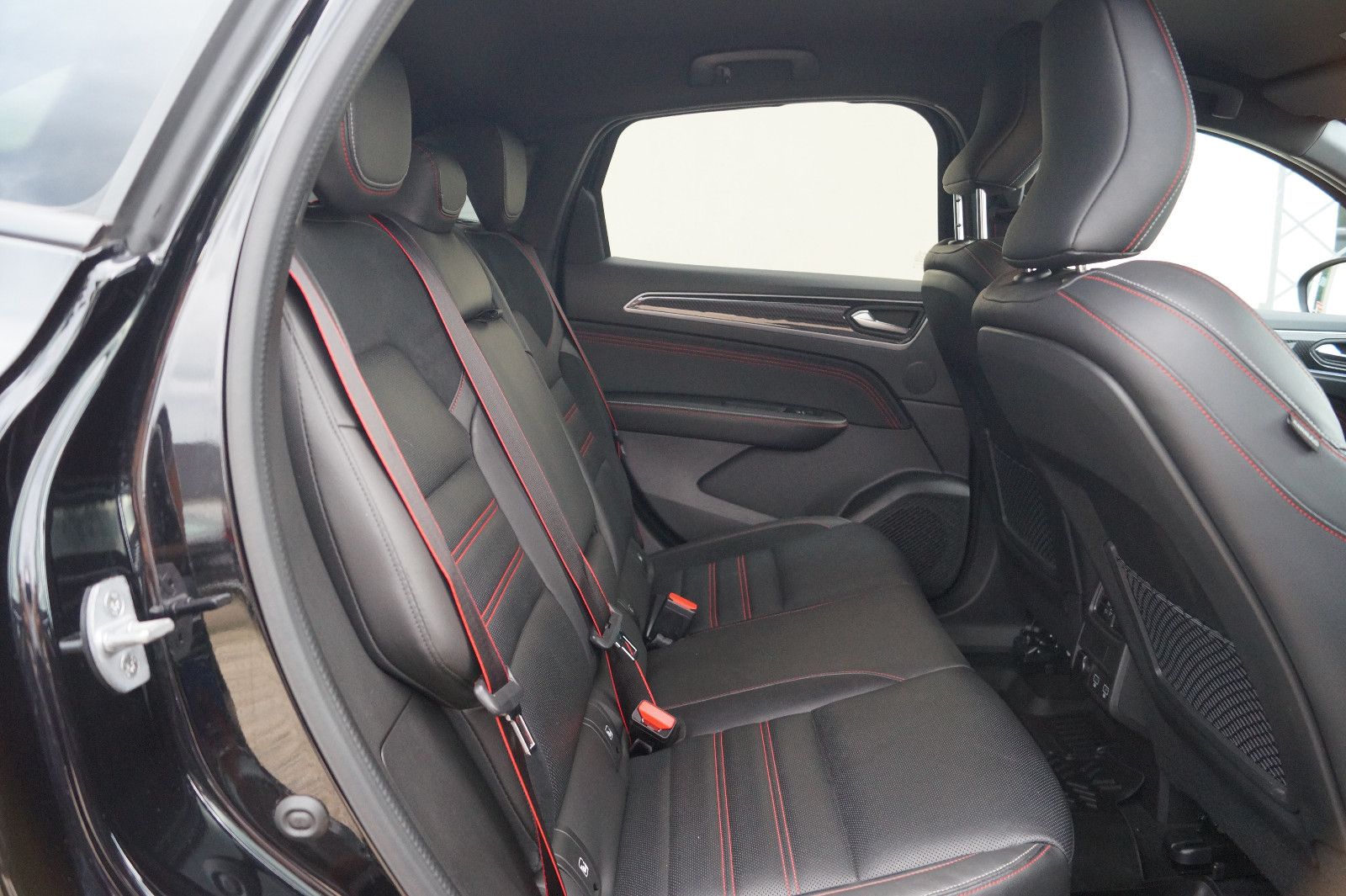 Renault Arkana R.S. Line - Samsaru's Car Outlet