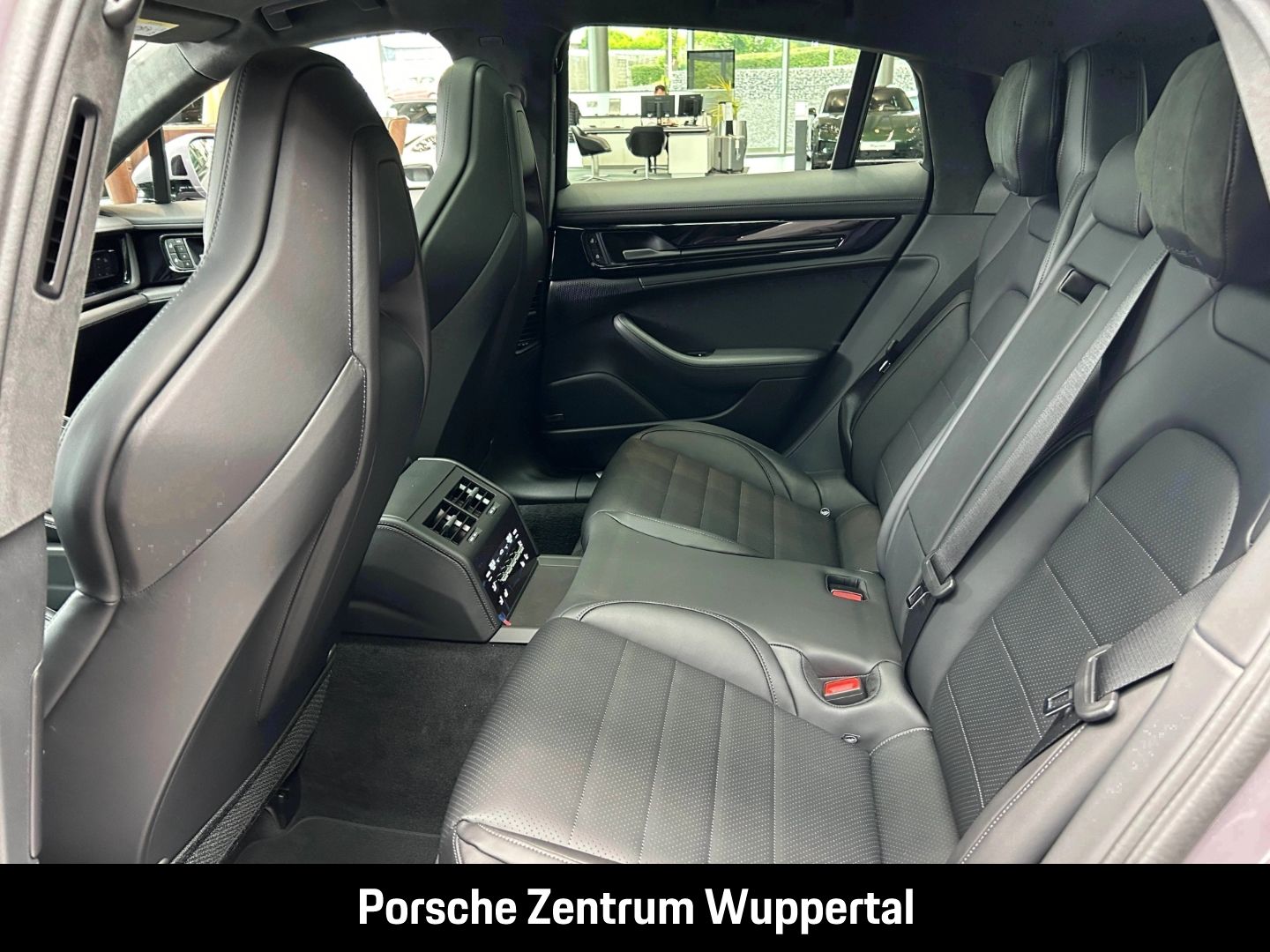 Porsche Panamera 4 E-Hybrid Head-Up SportDesign 21-Zoll