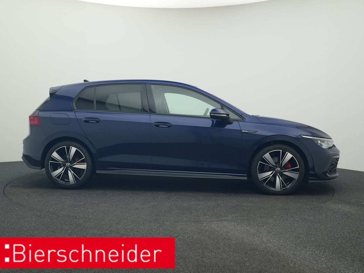Volkswagen Golf 8 2.0 TDI DSG GTD PANO DCC IQ.LIGHT STANDH