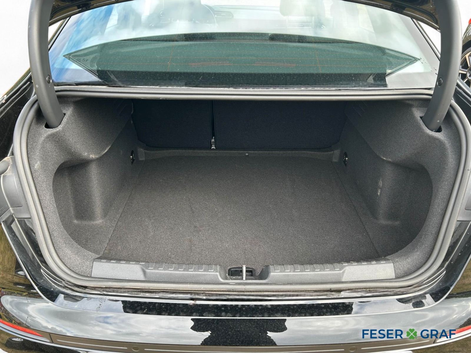 Audi A3 Limousine 30TFSI S tronic - Samsaru's Car Outlet