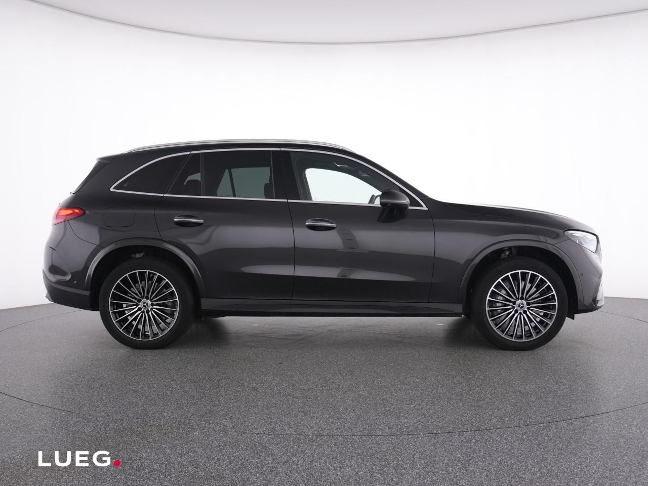 Mercedes-Benz GLC 300 e 4M AMG+NavPr+Pano+DLIGHT+Burm+AHK+360°