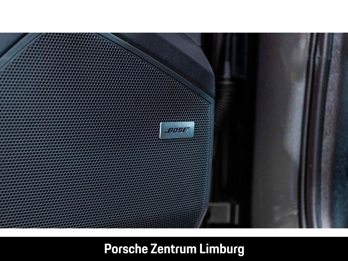 Porsche Cayenne E-Hybrid InnoDrive BOSE Luftfederung LED