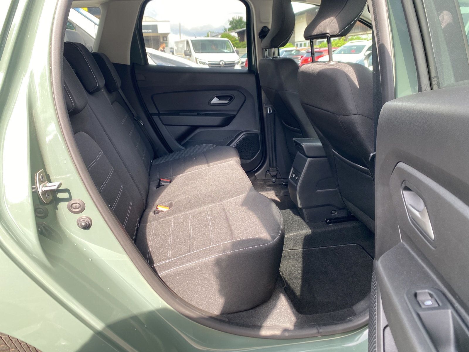Dacia Duster Journey+ - Samsaru's Car Outlet