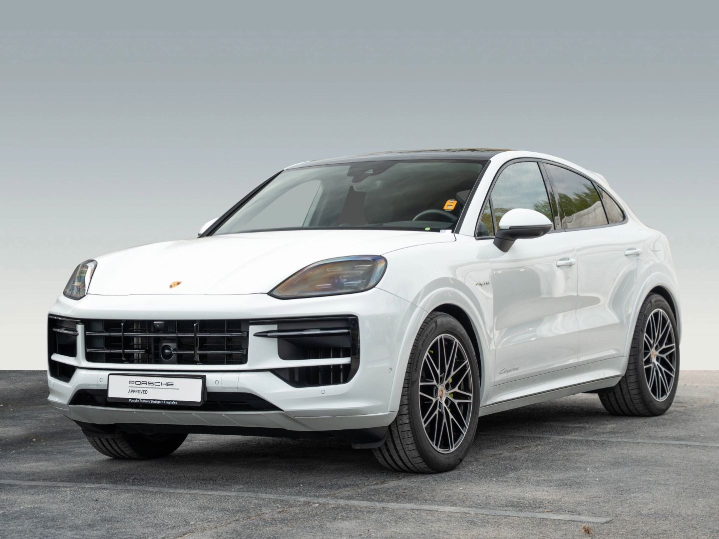 Porsche Cayenne E-Hybrid Coupe InnoDrive Surround View