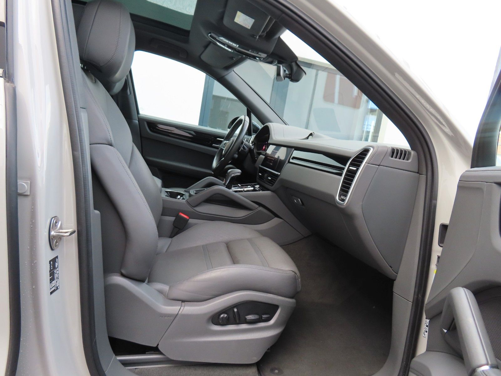 Porsche Cayenne 3.0 Hy. Allrad/Klima/HuD/Pan./Soft Close