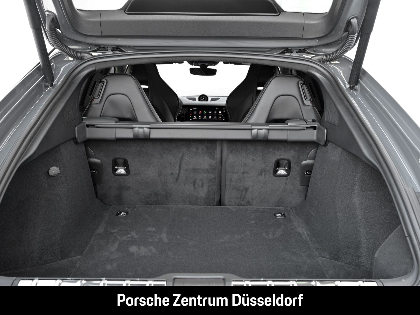 Porsche Panamera GTS Surround-View Head-Up Sportabgas