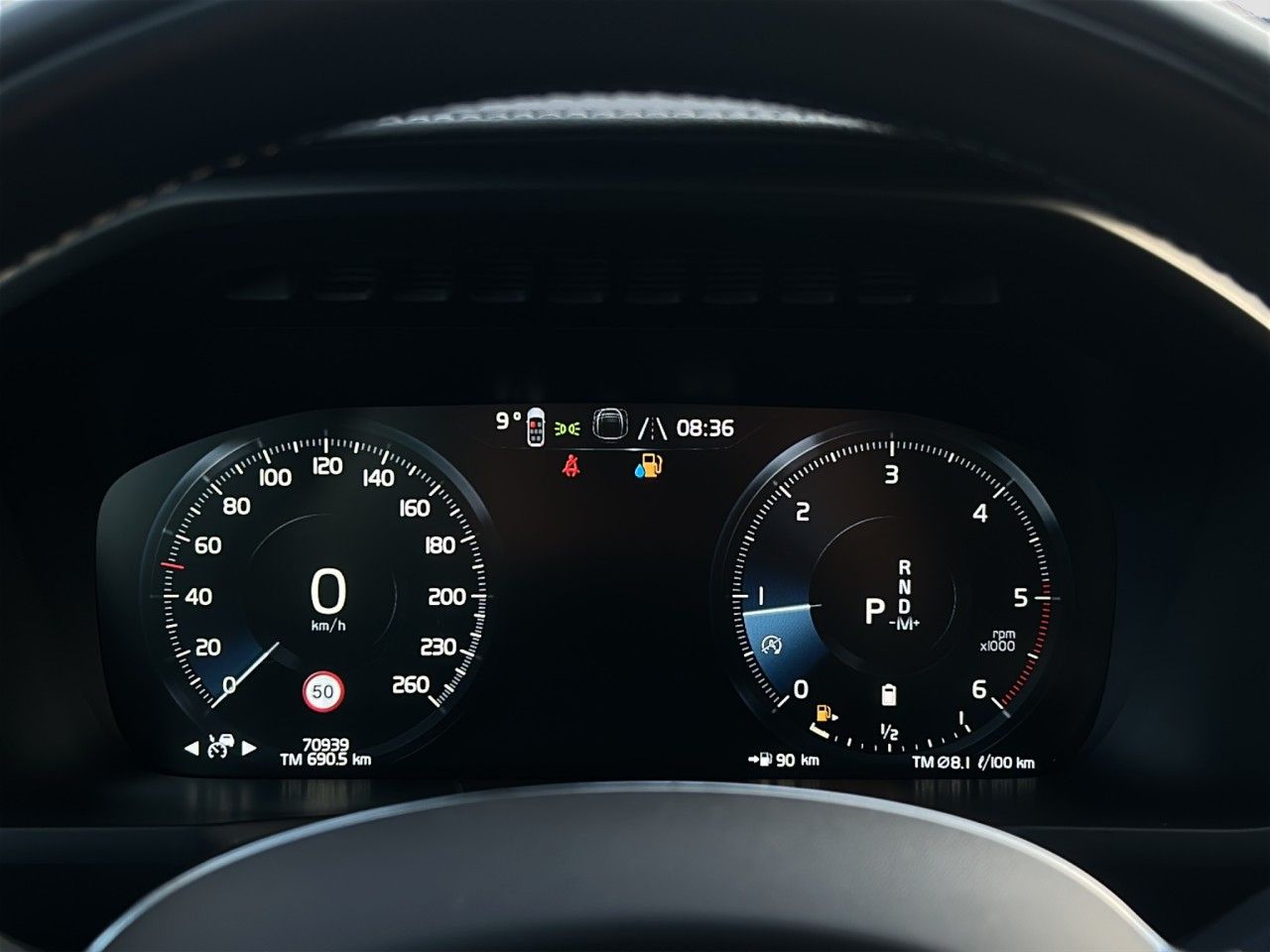 Volvo XC90 B5 Inscription AWD/7-Sitzer/Pano/AHK/Kamera