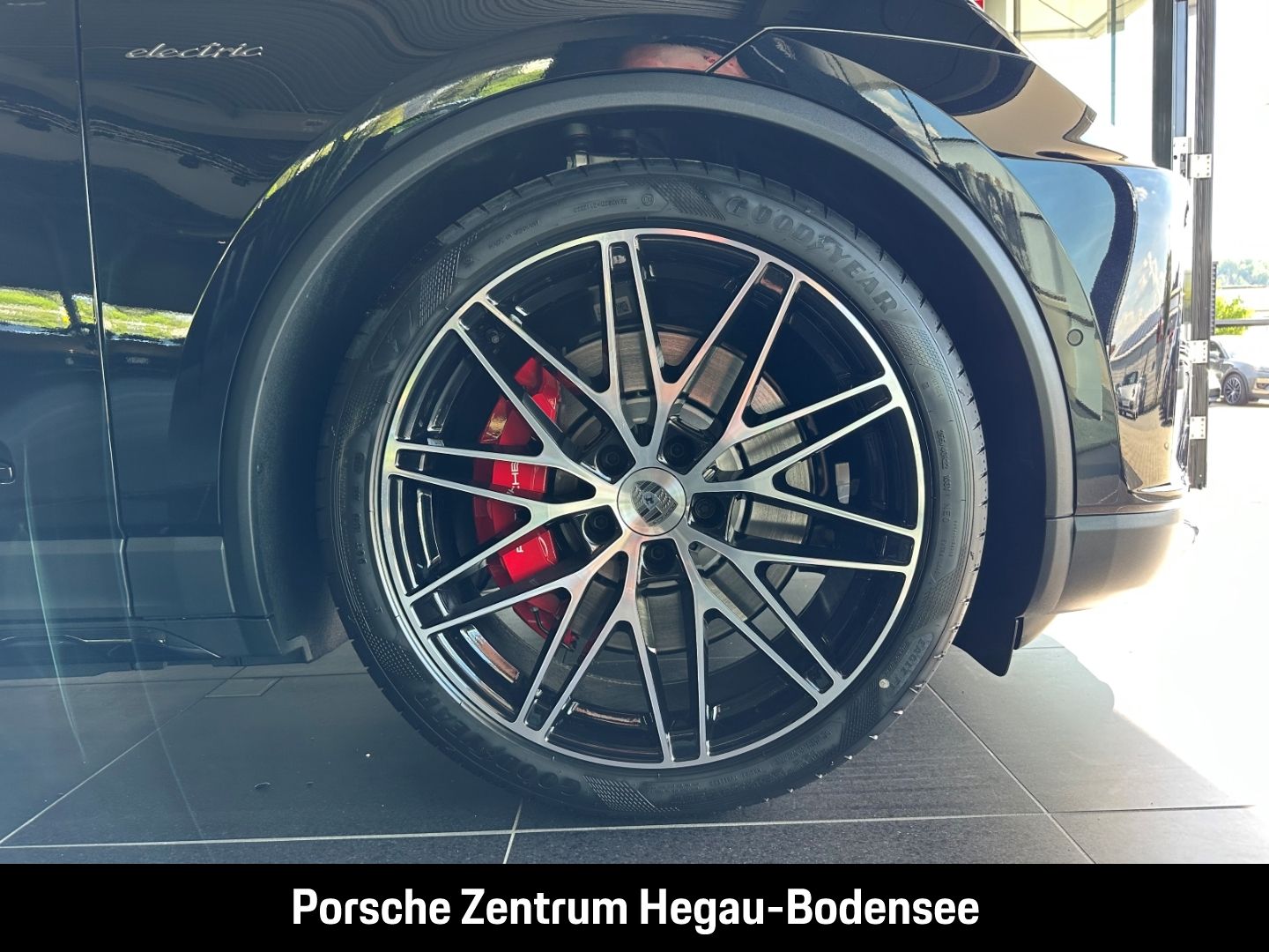 Porsche Macan Turbo/Sport Chrono/Offroad/Matrix-LED/Airb