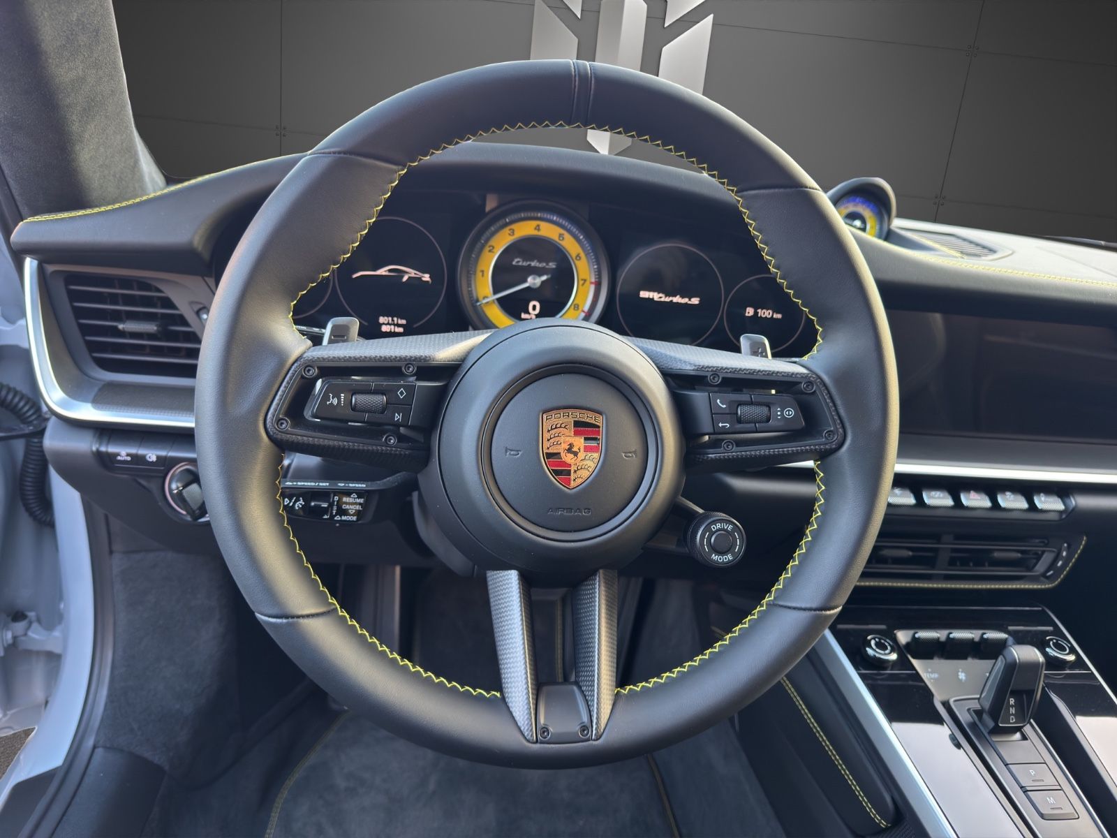 Porsche 911 Turbo S - Samsaru's Car Outlet