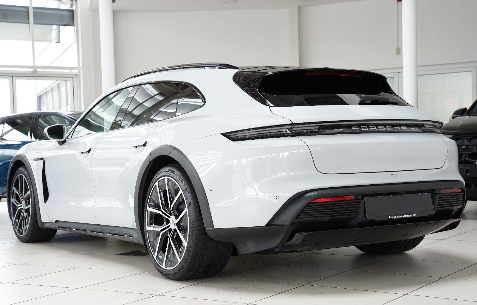 Porsche Taycan Cross Turismo 4S LCI Aero-Design BOSE Pan