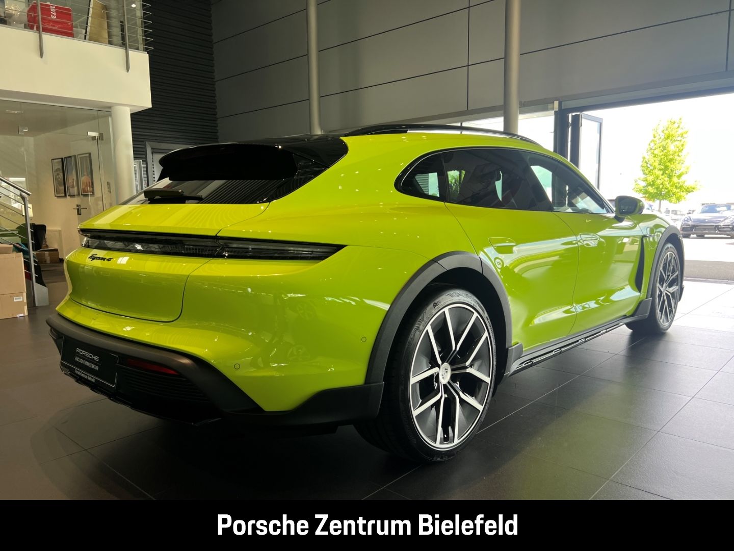 Porsche Taycan 4 Cross Turismo BOSE Performancebatterie+