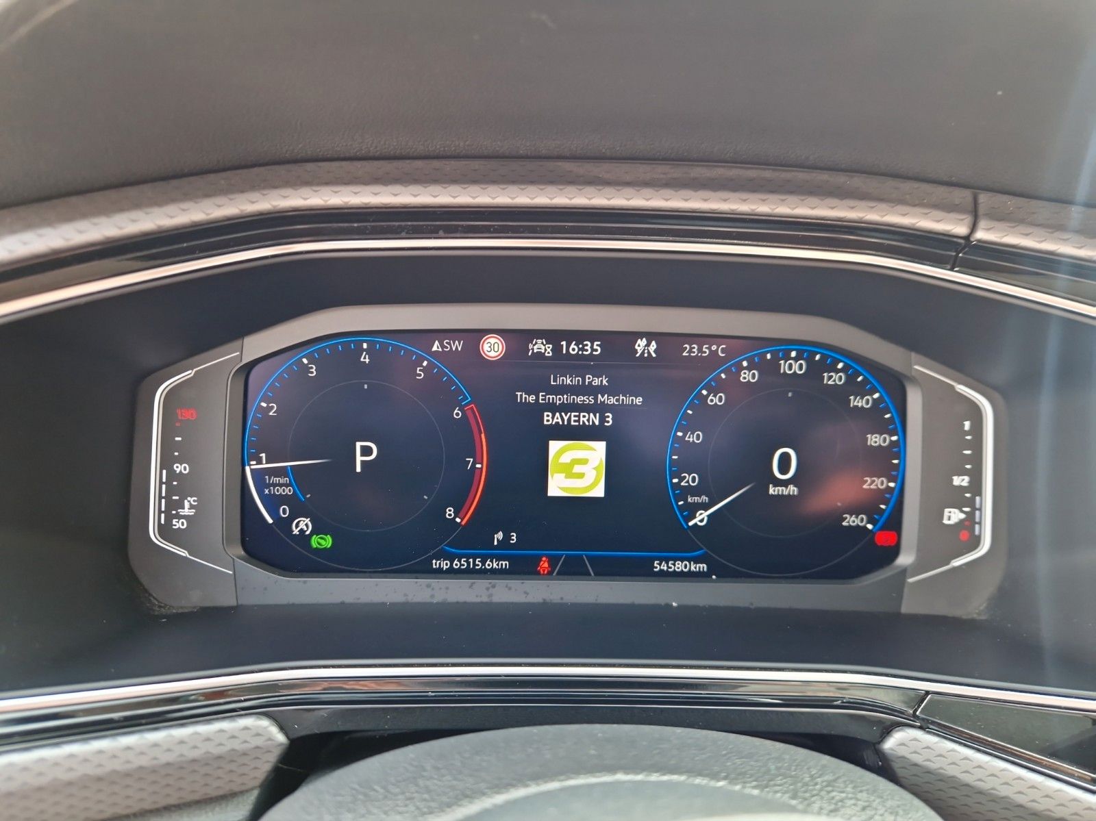 Volkswagen T-Cross Active - Samsaru's Car Outlet