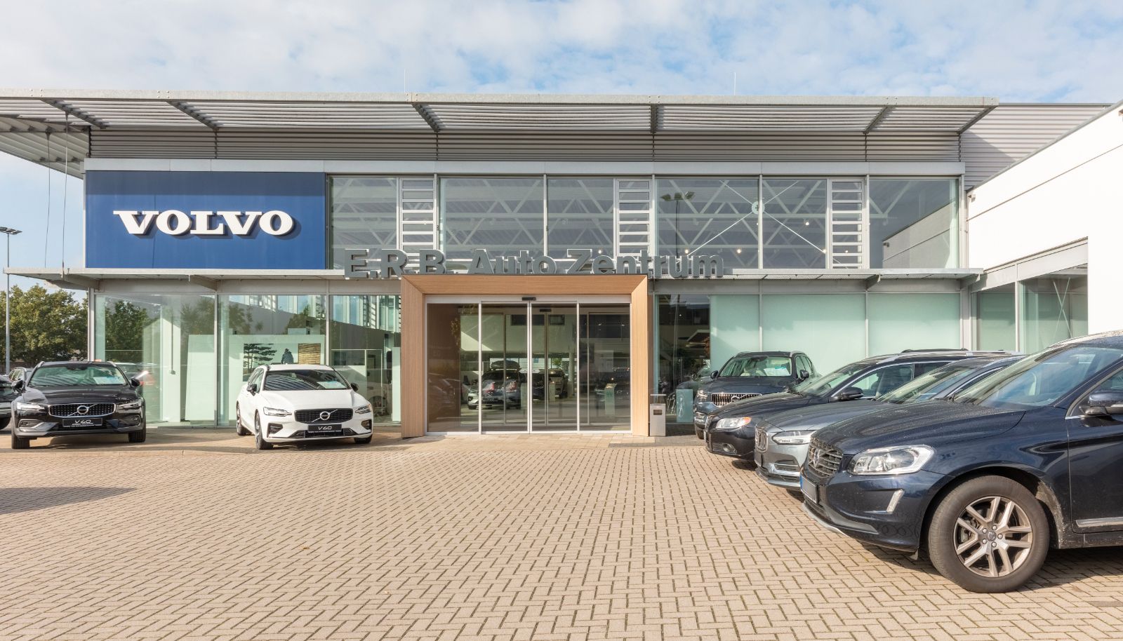 Volvo XC60 B5 Ultra Dark AWD