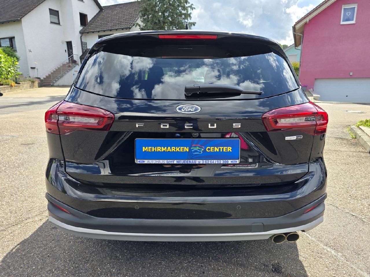 Ford Focus Turnier Active Autom. *ACC*LED*TWA*KAM*NAV