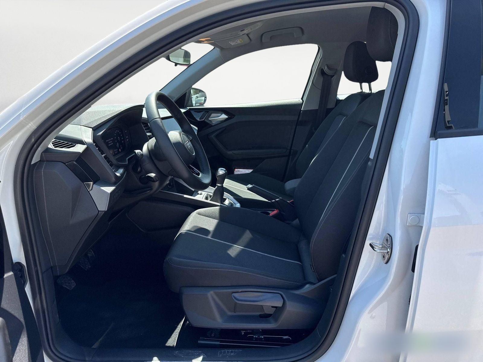 Audi A1 Sportback Advanced 25 TFSI - Samsaru's Car Outlet