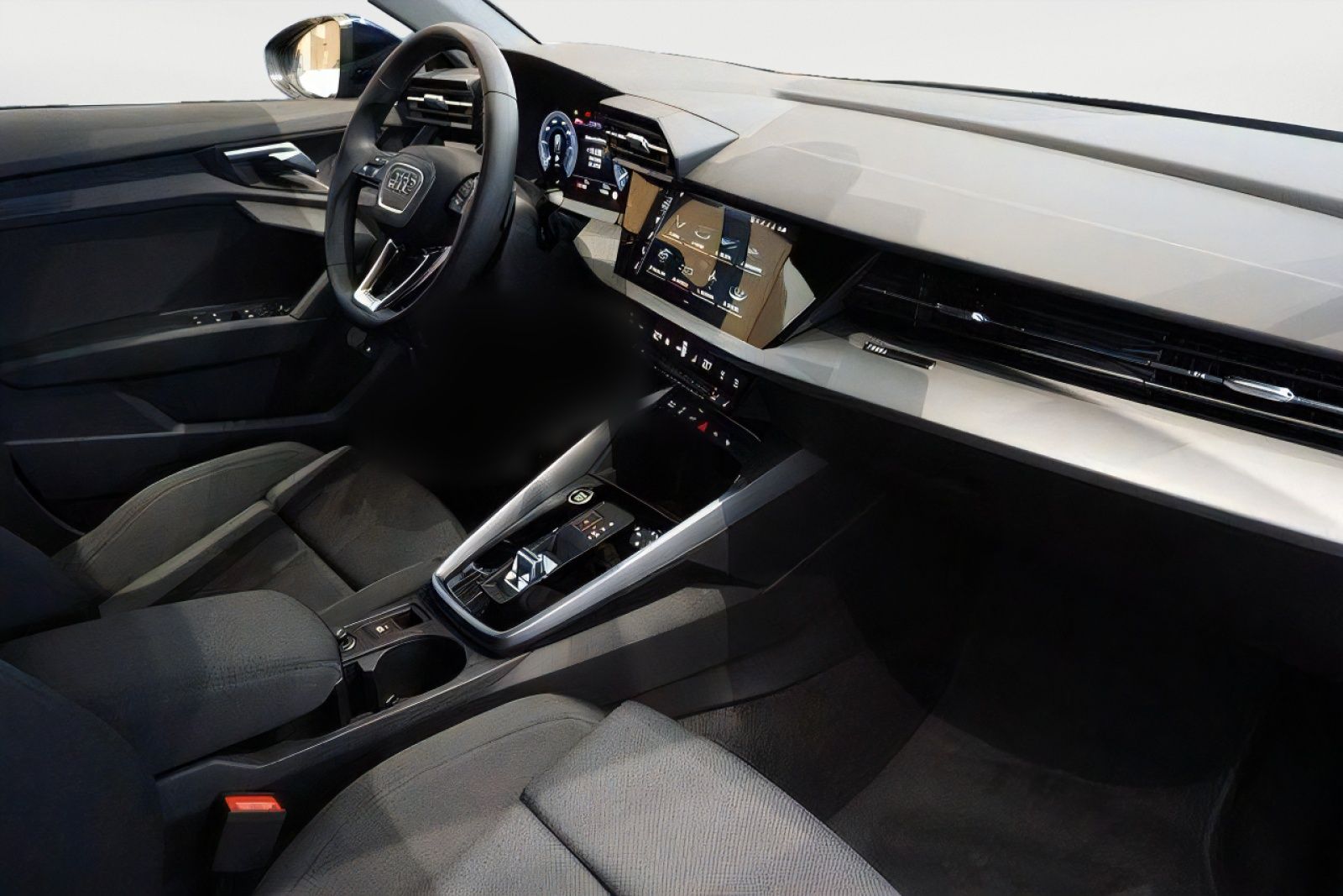 Audi A3 Sportback 45 TFSI e S line - Samsaru's Car Outlet