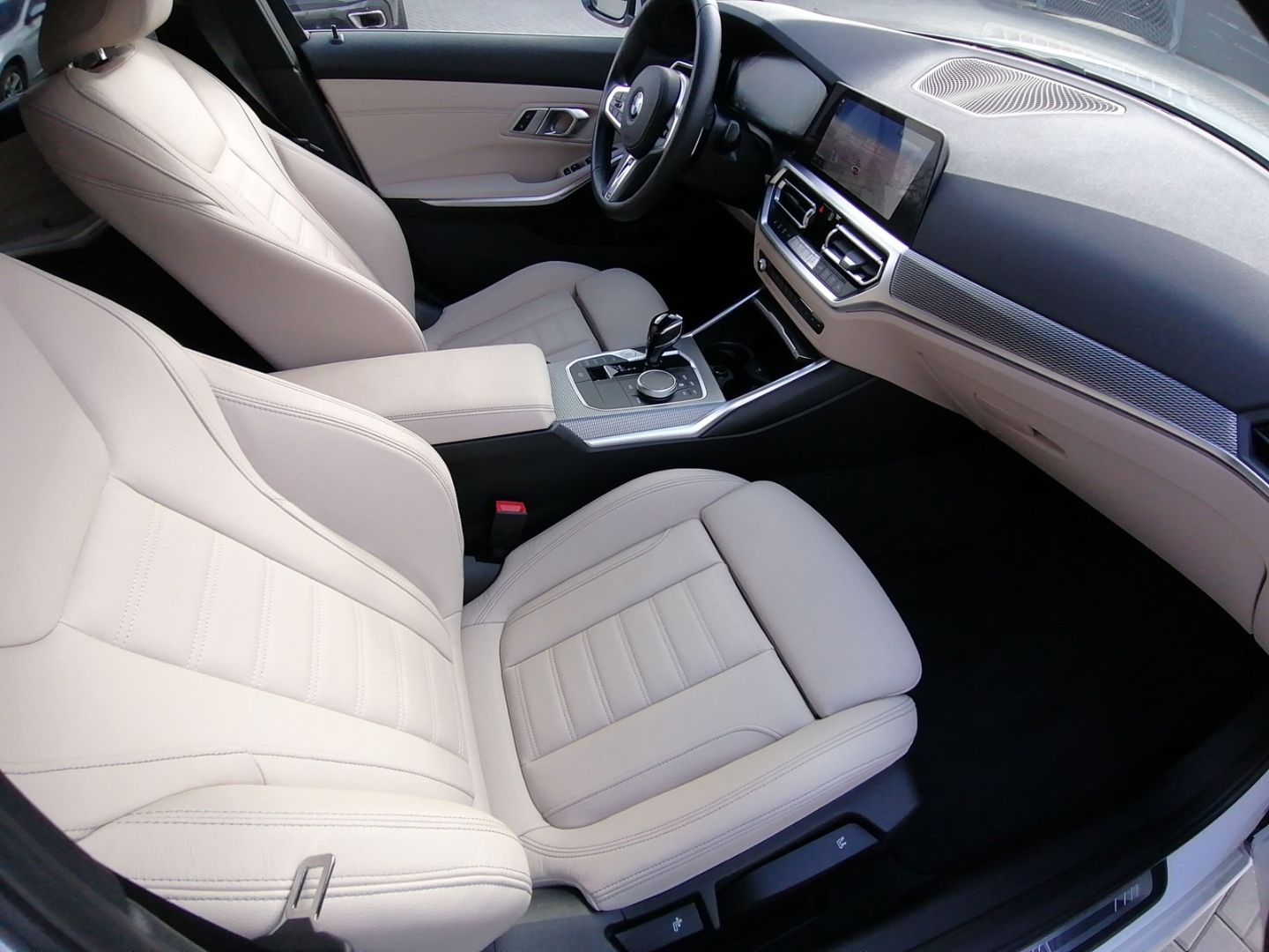 BMW 330 d M Sport - Samsaru's Car Outlet
