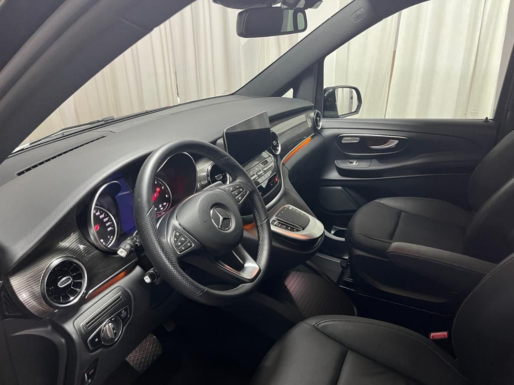 Mercedes-Benz V 300 d Avantgarde XL - Samsaru's Car Outlet
