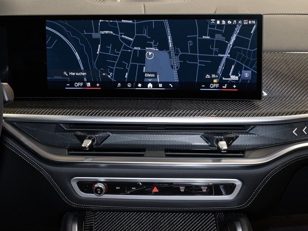 BMW X6 xDrive40d MSportPro PANO AHK SHZ PAProf 22"