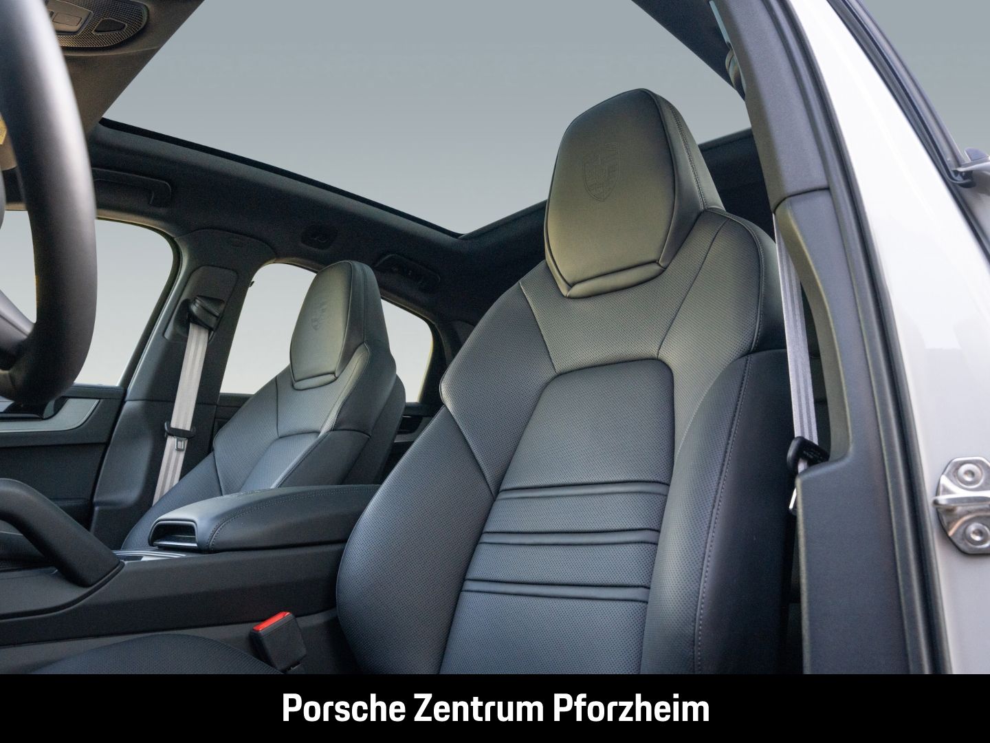 Porsche Cayenne E-Hybrid Coupe BOSE Luftfederung LED