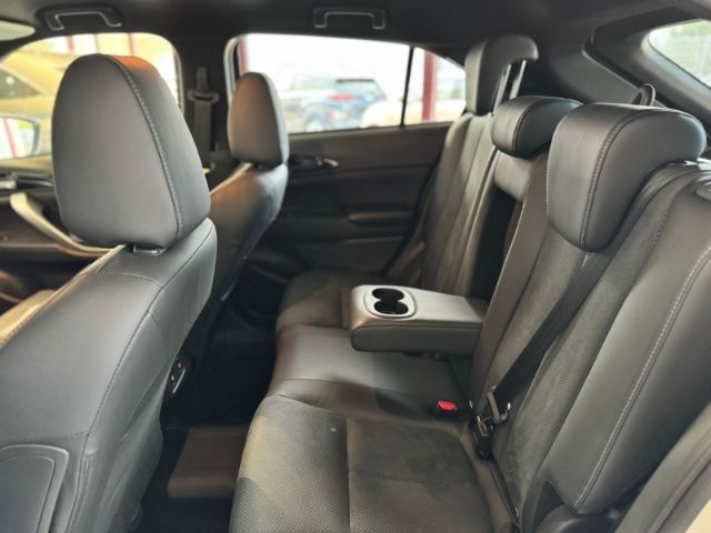 Mitsubishi Eclipse Cross Mitsubishi Plug-In Hybrid Plus MJ2