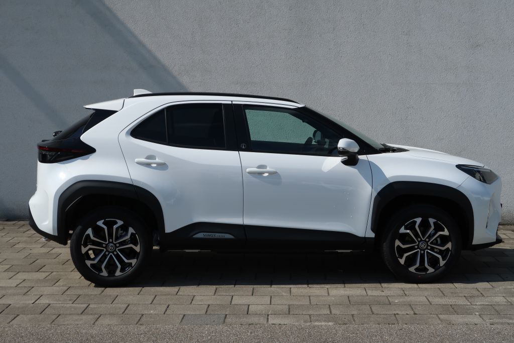 Toyota Yaris Cross Team D Winter+Safety Paket