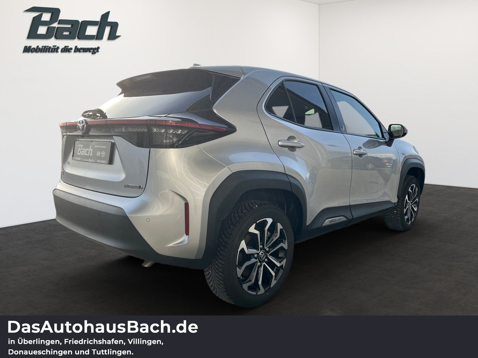 Toyota Yaris Cross 1.5 Hybrid Team D Winter Safety