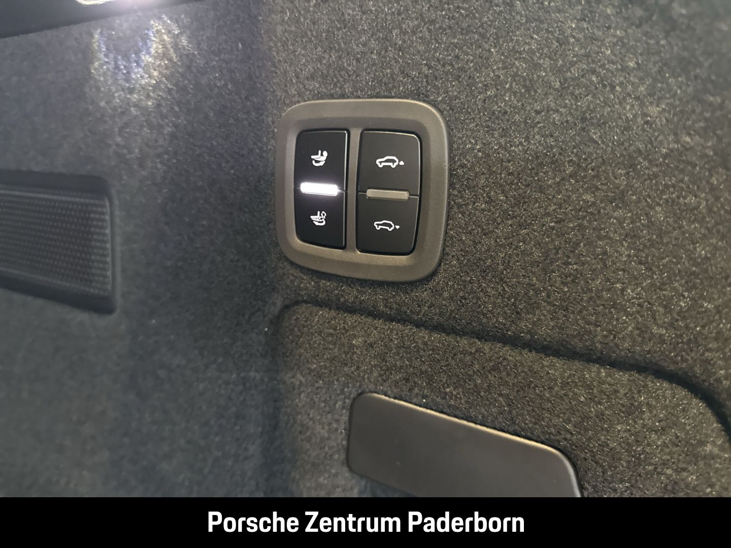 Porsche Cayenne E-Hybrid HA-Lenkung Nachtsicht InnoDrive