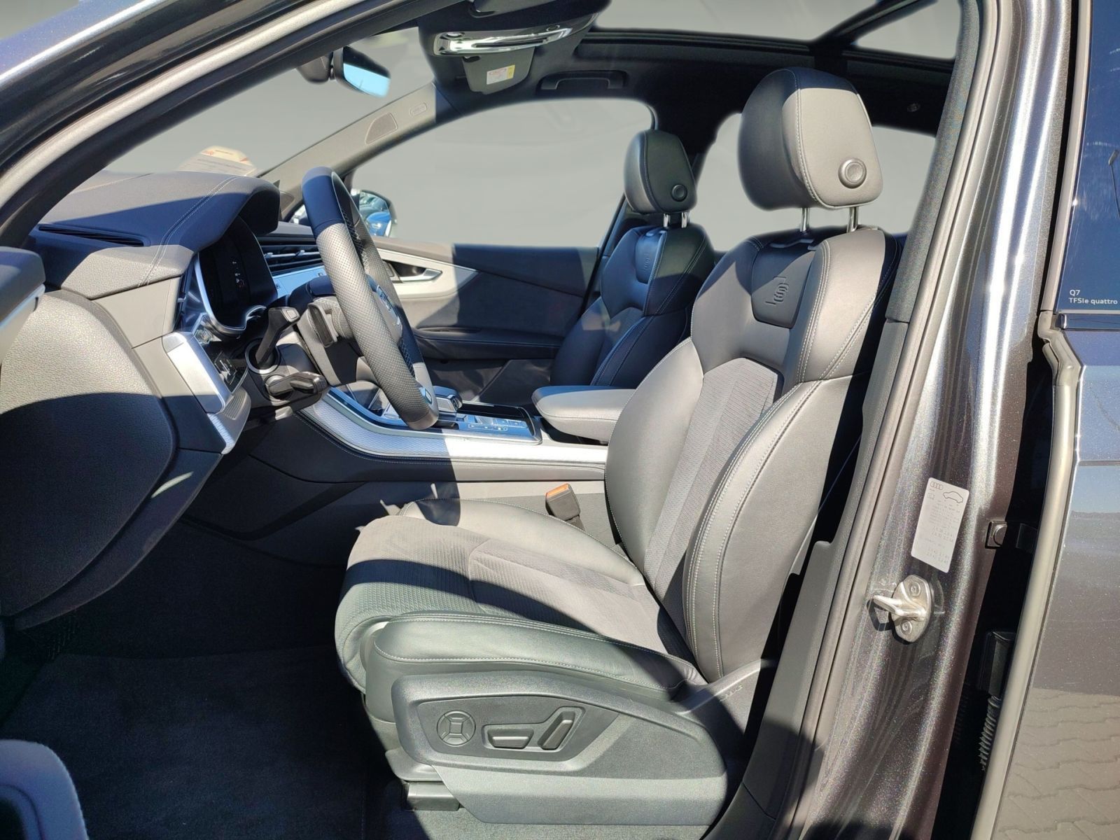 Audi Q7 55 TFSI e quattro S line*Navi*Matrix*Alu*B&O*