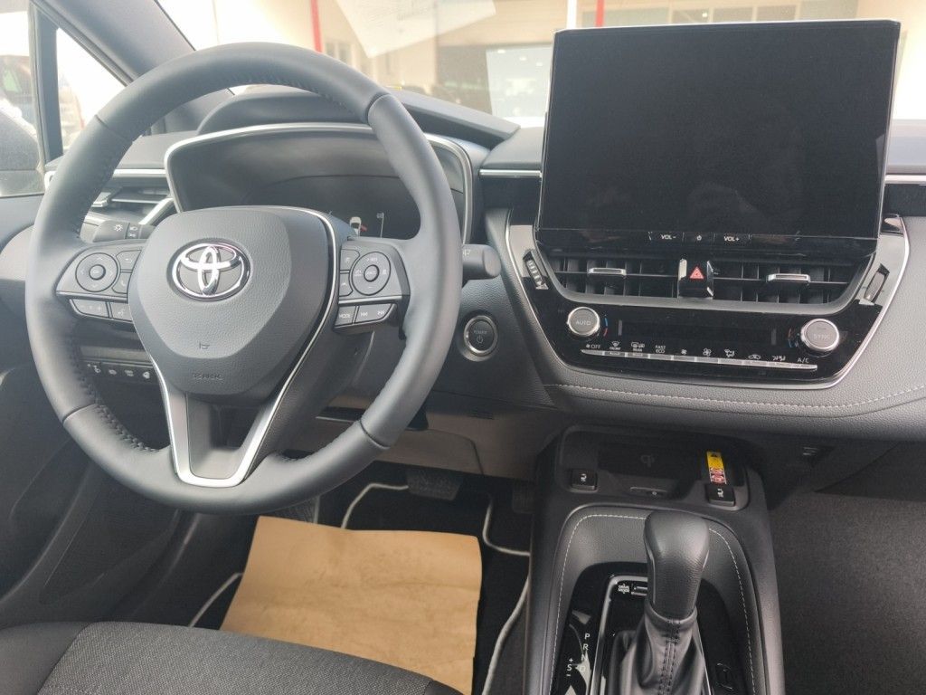 Toyota Corolla 2.0 Hybrid Touring Sports Teamplayer (ZE