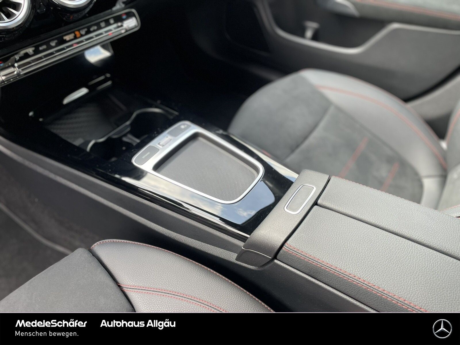 Mercedes-Benz CLA 35 AMG 4M - Samsaru's Car Outlet