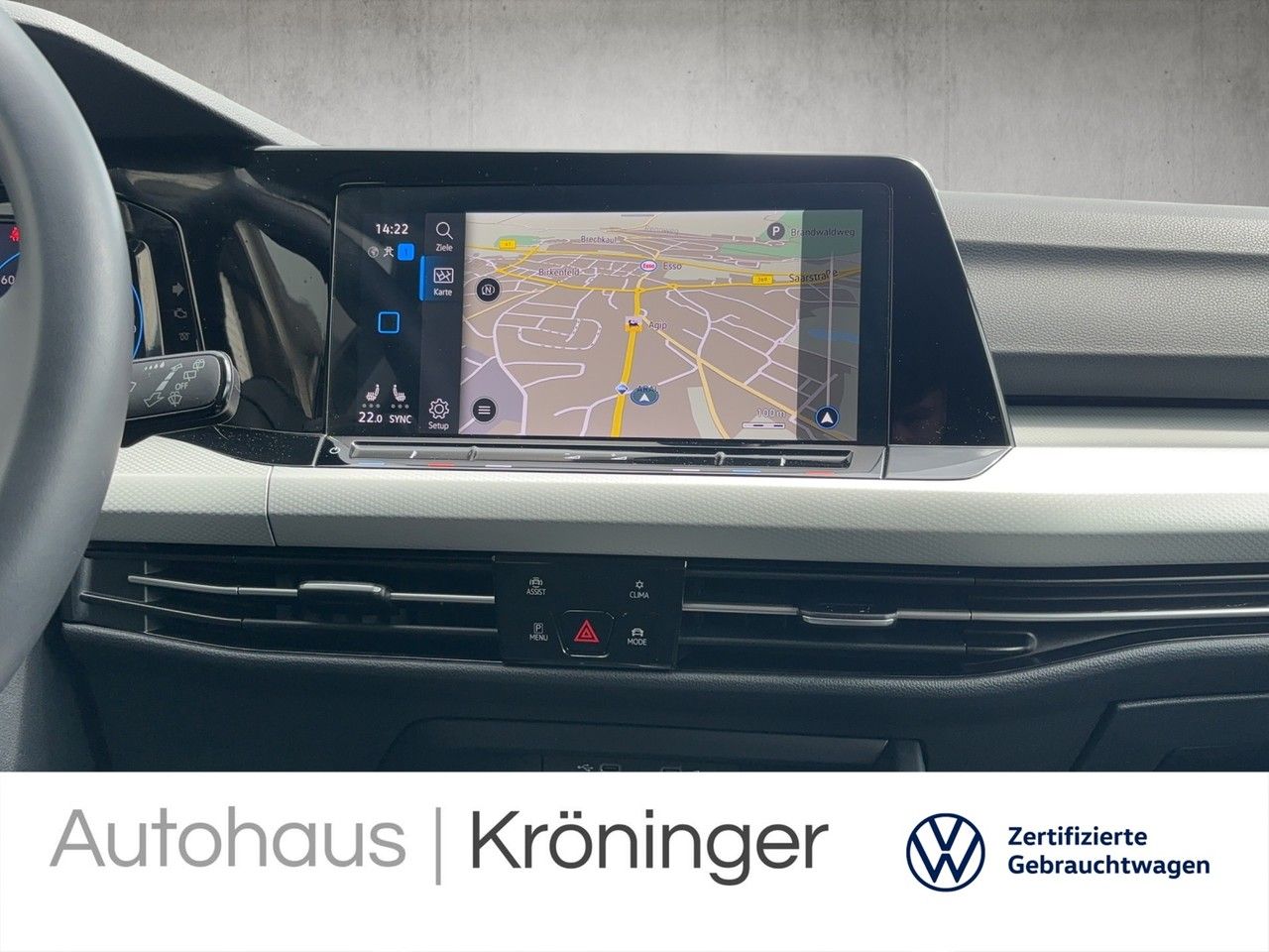 Volkswagen Golf VIII Variant MOVE 1.5 eTSI DSG - Samsaru's Car Outlet
