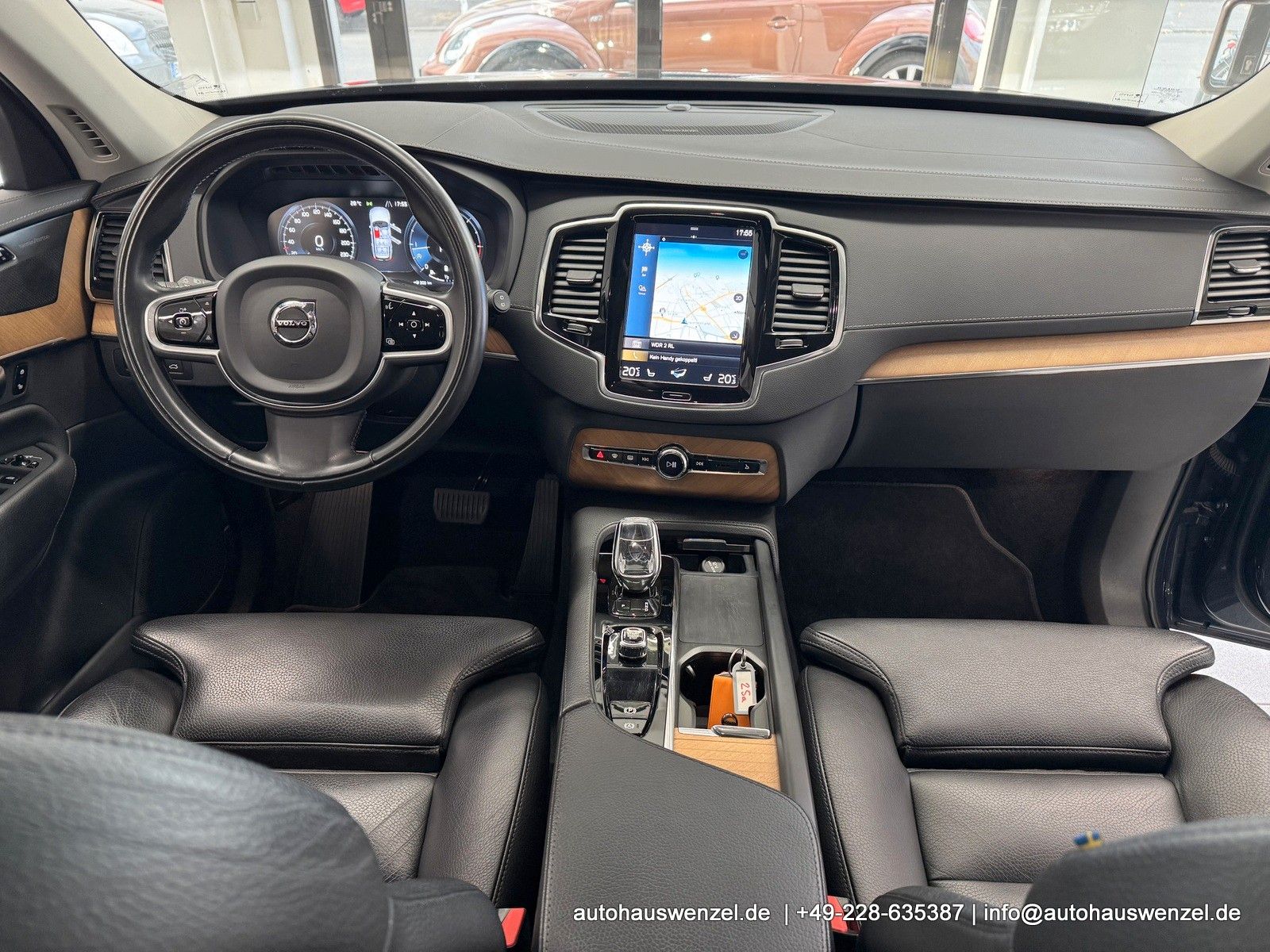 Volvo XC90 B5D  AWD Inscription 7-SITZER PANO STANDHZG