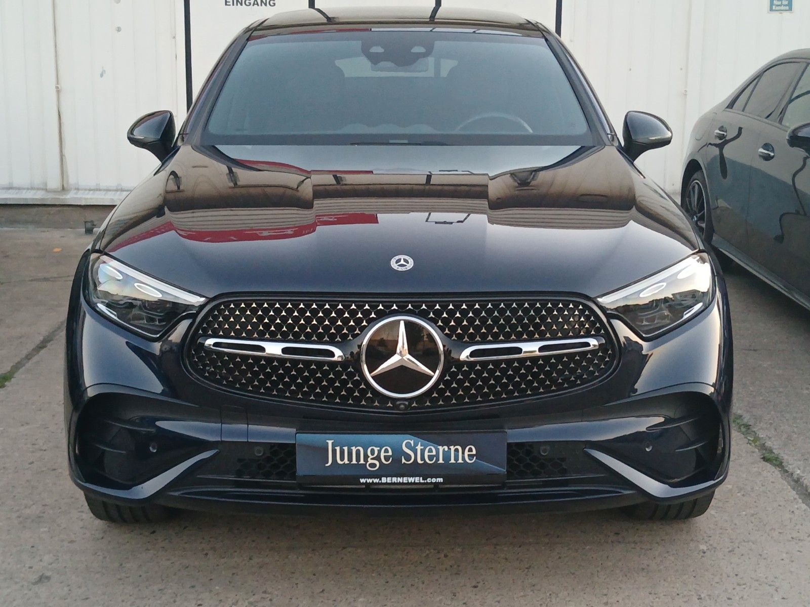 Mercedes-Benz GLC300 AMG Coupe 4M_Pano_360_Sitzklima_Leder_LED