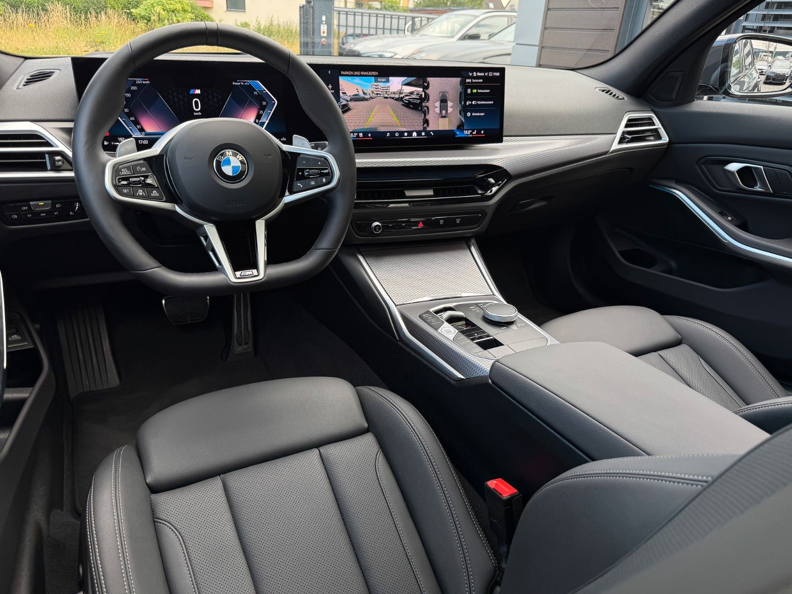 BMW 320d xD M Sport pro HuD Pano hifi StHzg memory