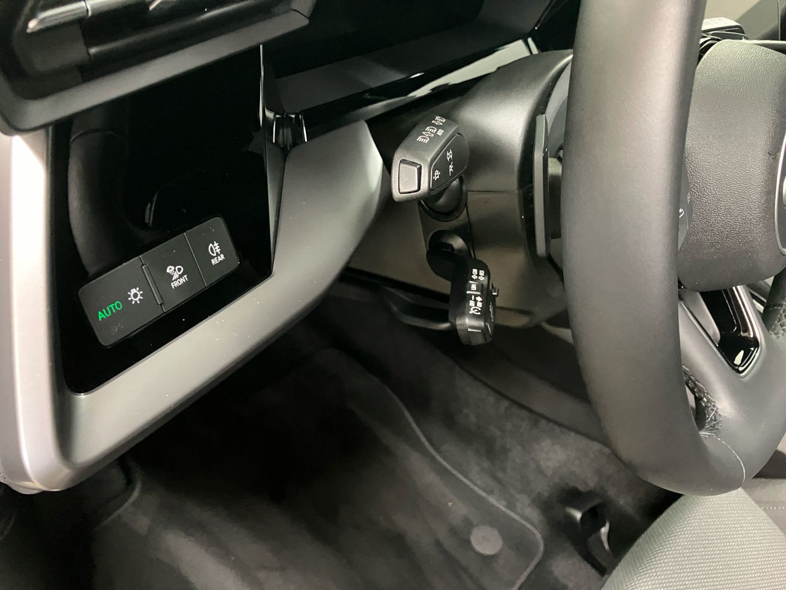 Audi A3 Sportback 40 TFSIe advanced - Samsaru's Car Outlet