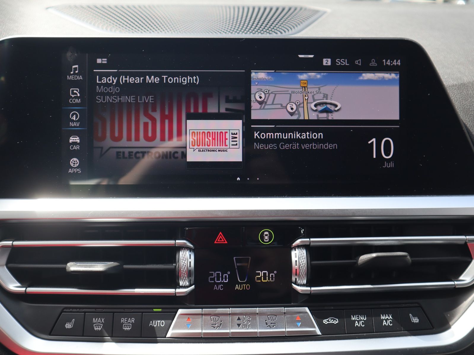 BMW 330e Touring Sport Line - Samsaru's Car Outlet