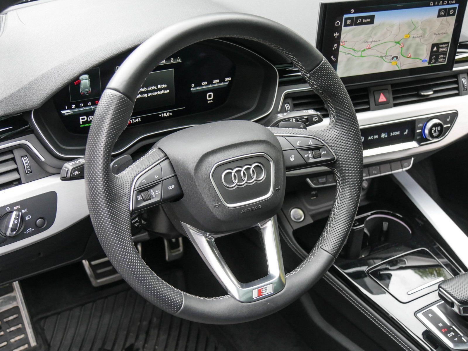 Audi A4 Avant 40 TDI quattro S-Line AHK Pano B&O