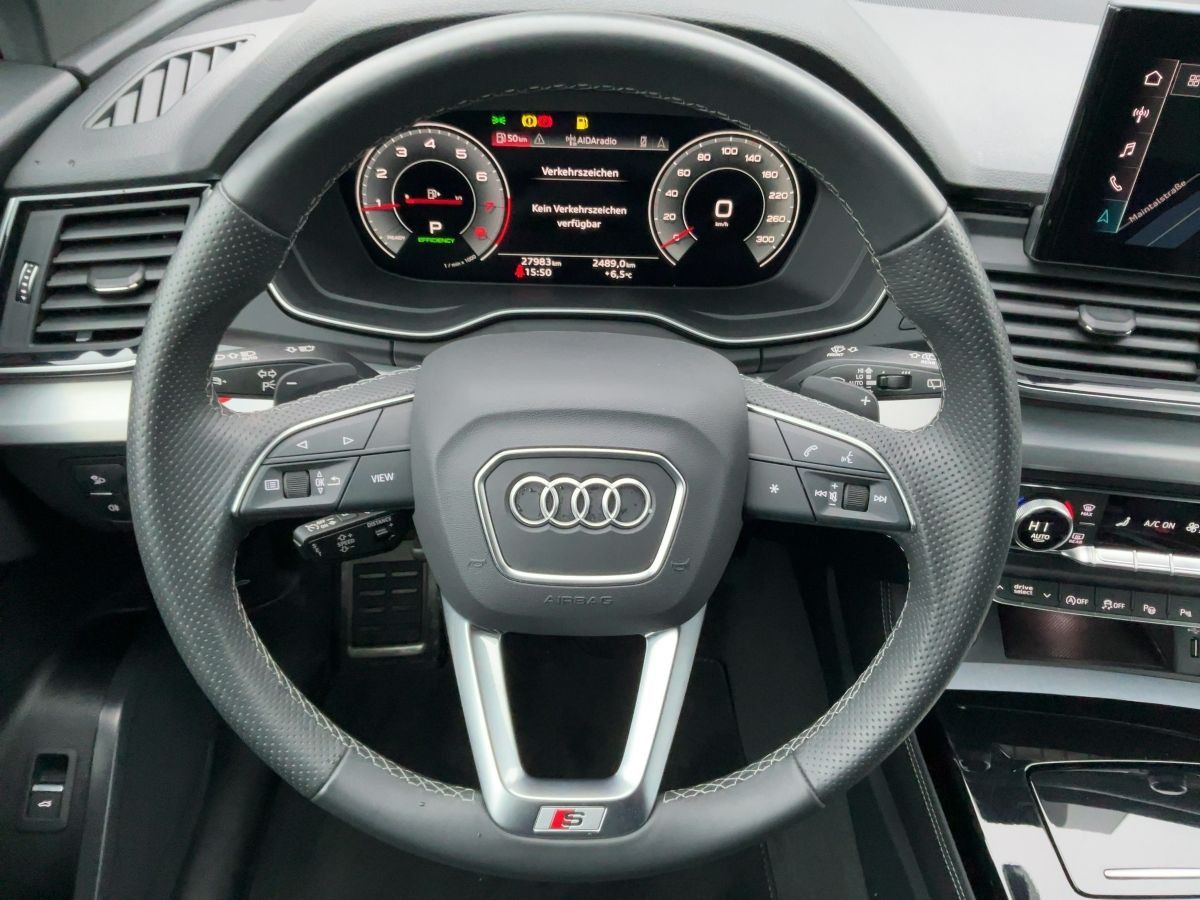 Audi Q5 45 TFSI QU 2xS-LINE - Samsaru's Car Outlet