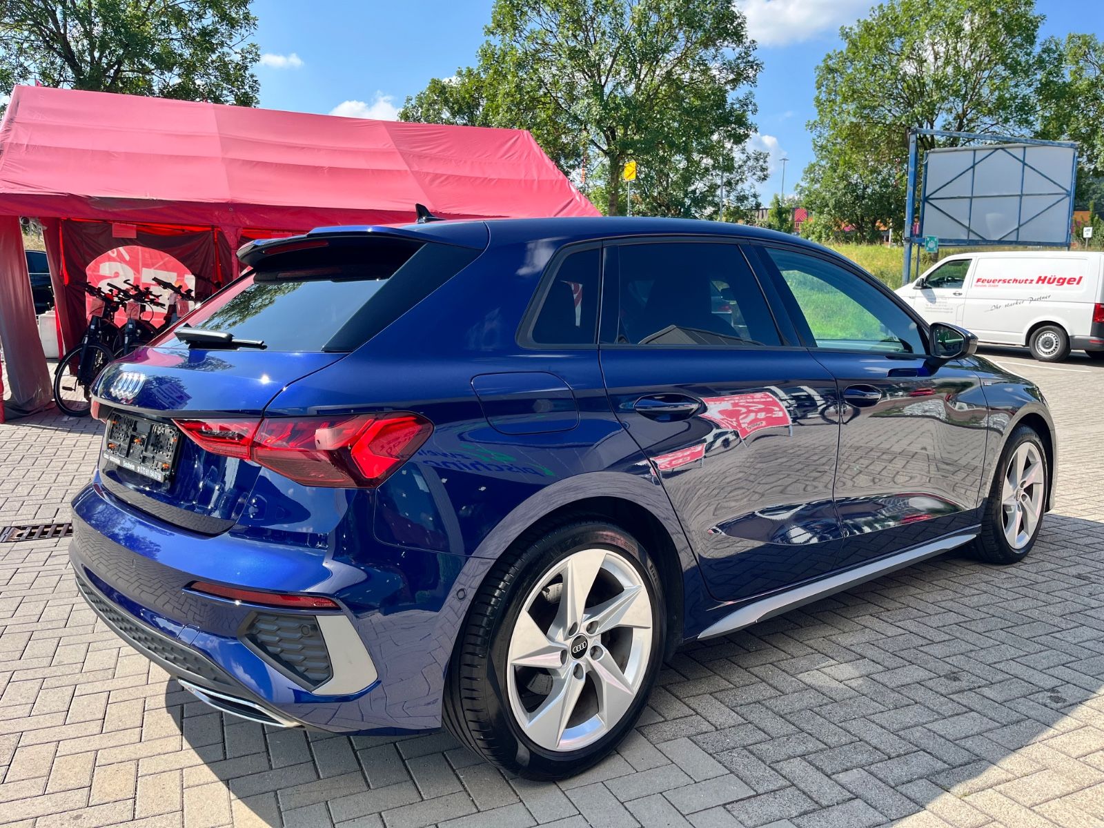 Audi A3 Sportback 35 TFSI S line - Samsaru's Car Outlet