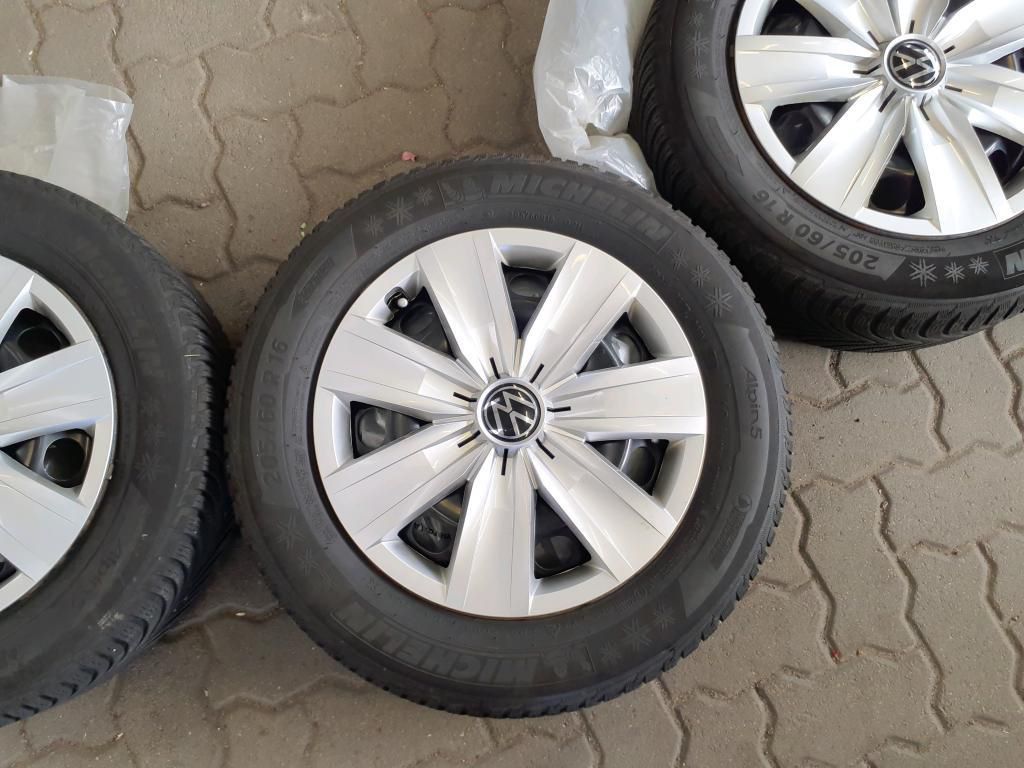 Volkswagen T-Roc Style 1.5 TSI - Samsaru's Car Outlet