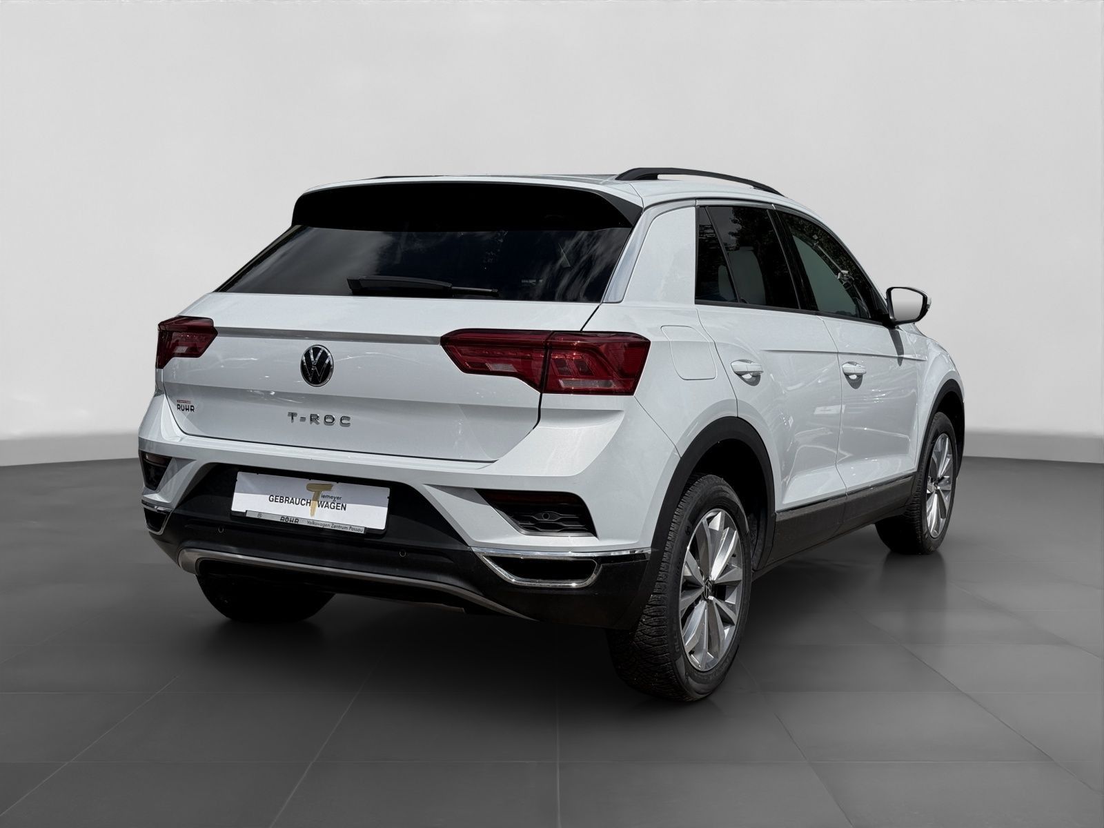 Volkswagen T-Roc 1.5 TSI DSG STYLE - Samsaru's Car Outlet