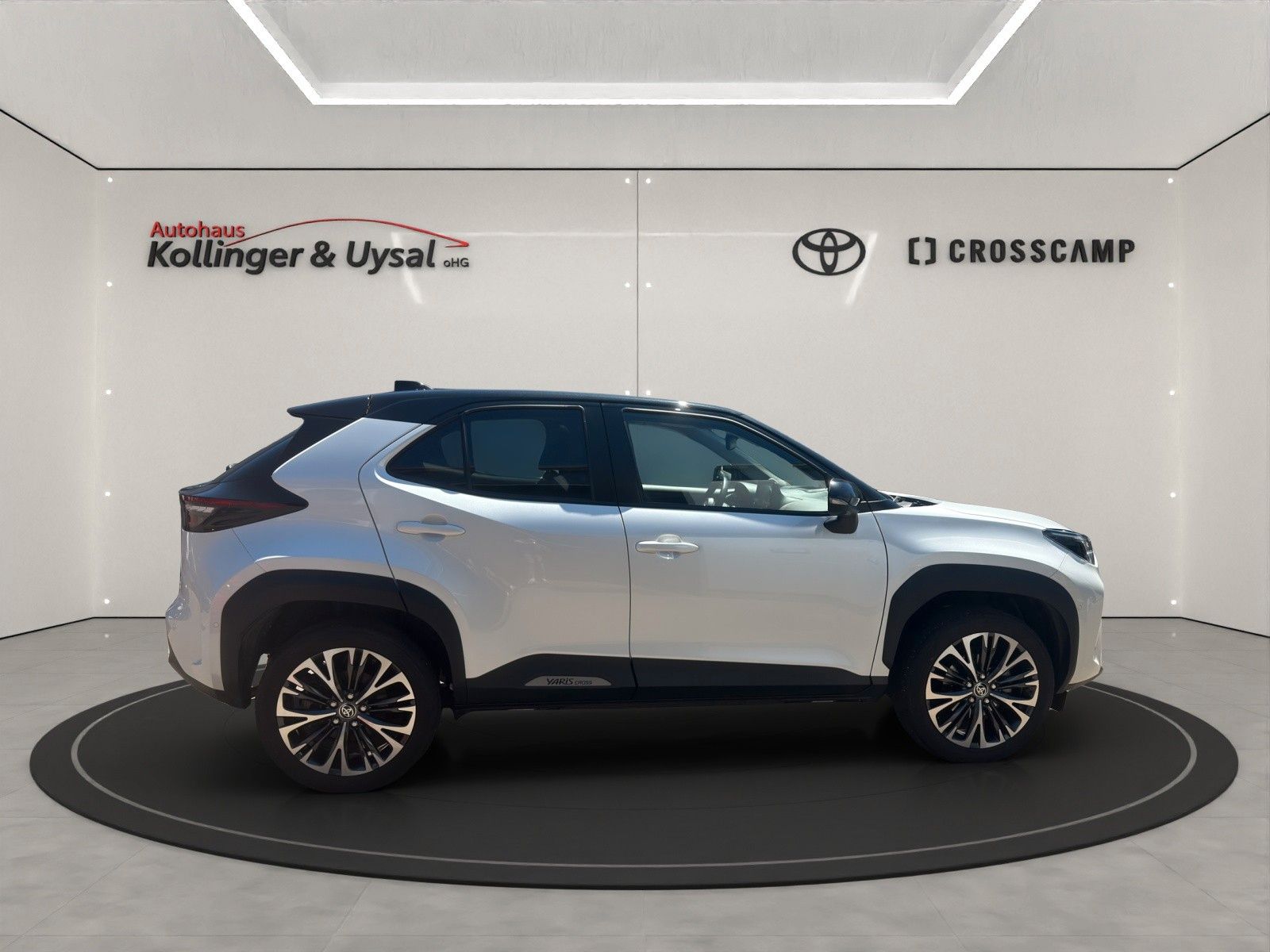 Toyota Yaris Cross Hybrid AWD-i Elegant