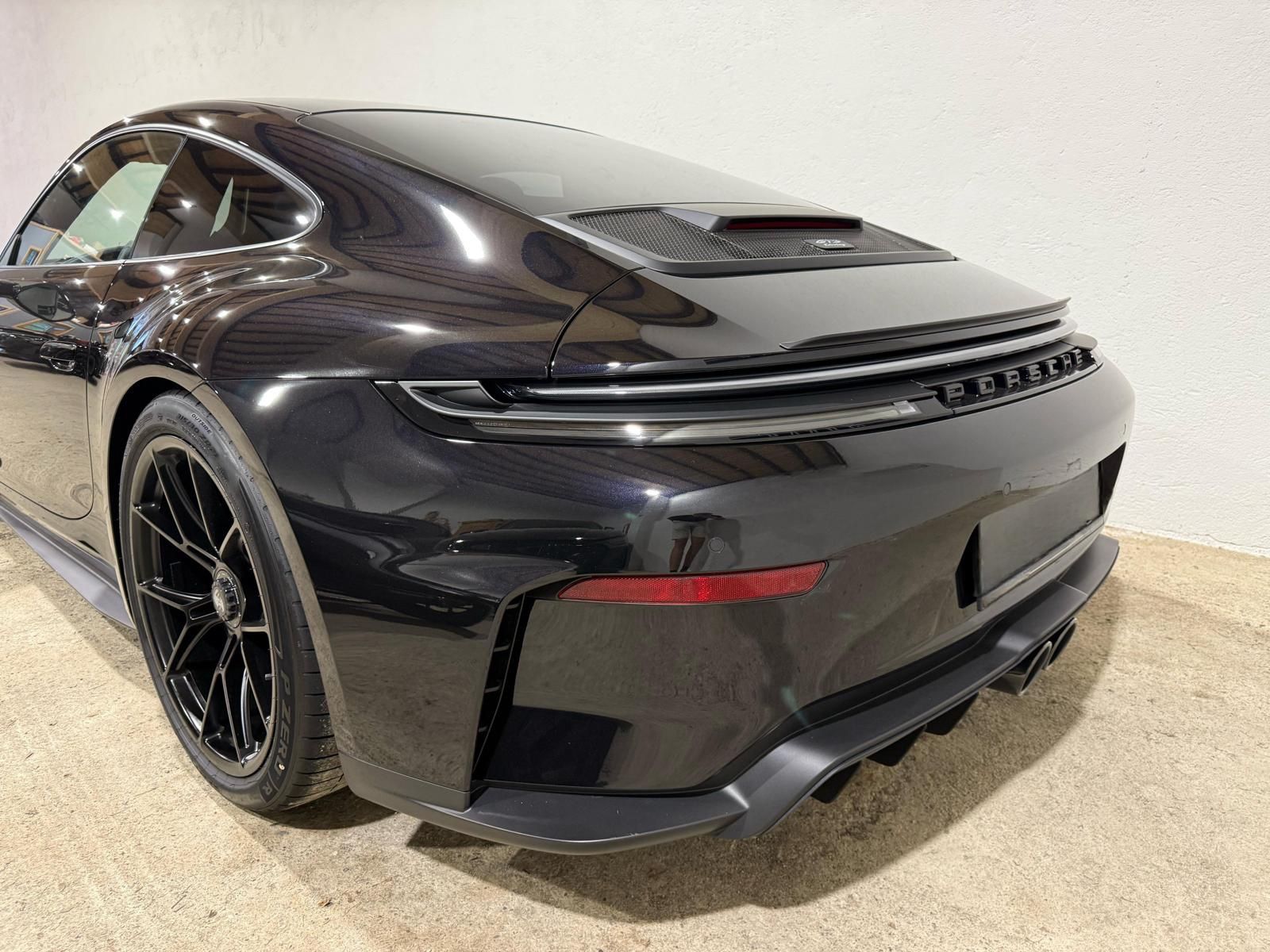 Porsche 911 992.2 GT3 Touring-Paket - Samsaru's Car Outlet