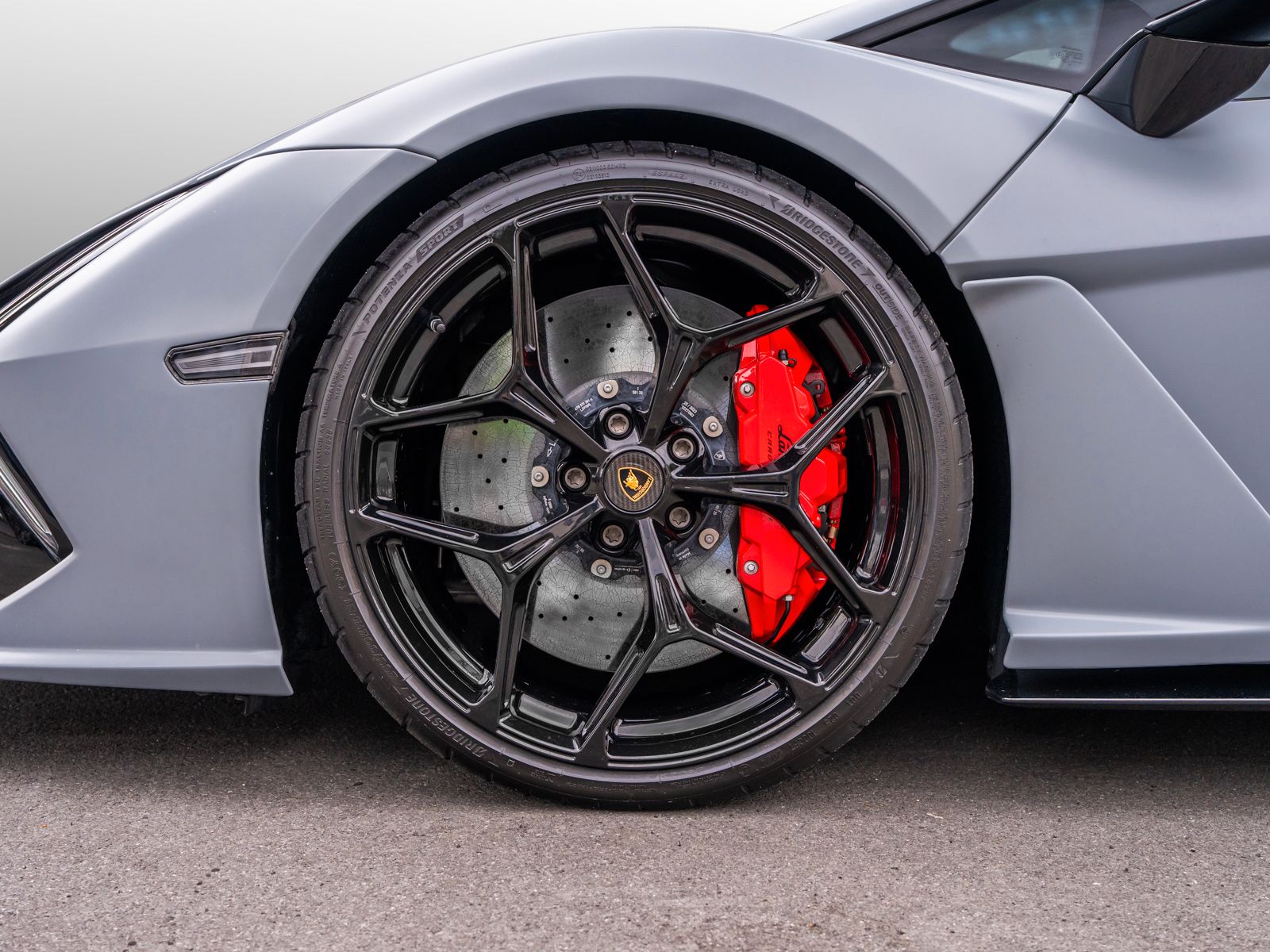 Lamborghini Revuelto Ad Personam | Lamborghini Nürnberg