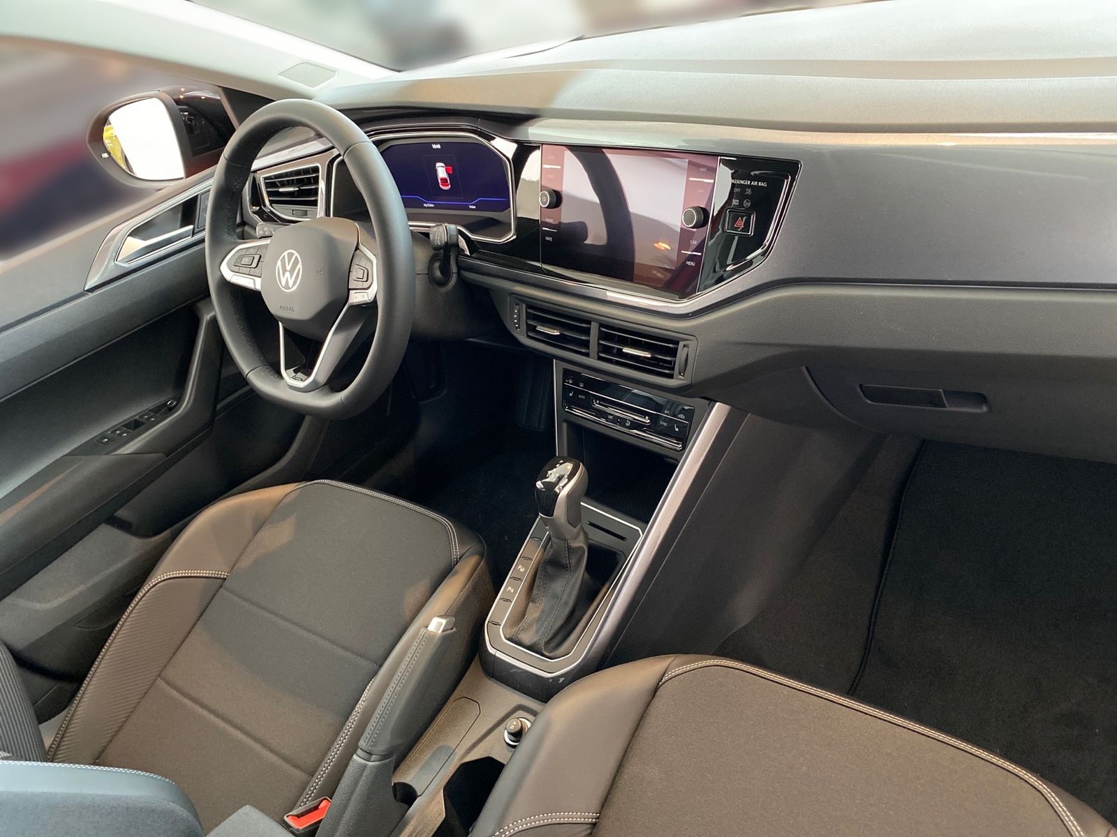 Volkswagen Taigo Style 1.0 l TSI - Samsaru's Car Outlet