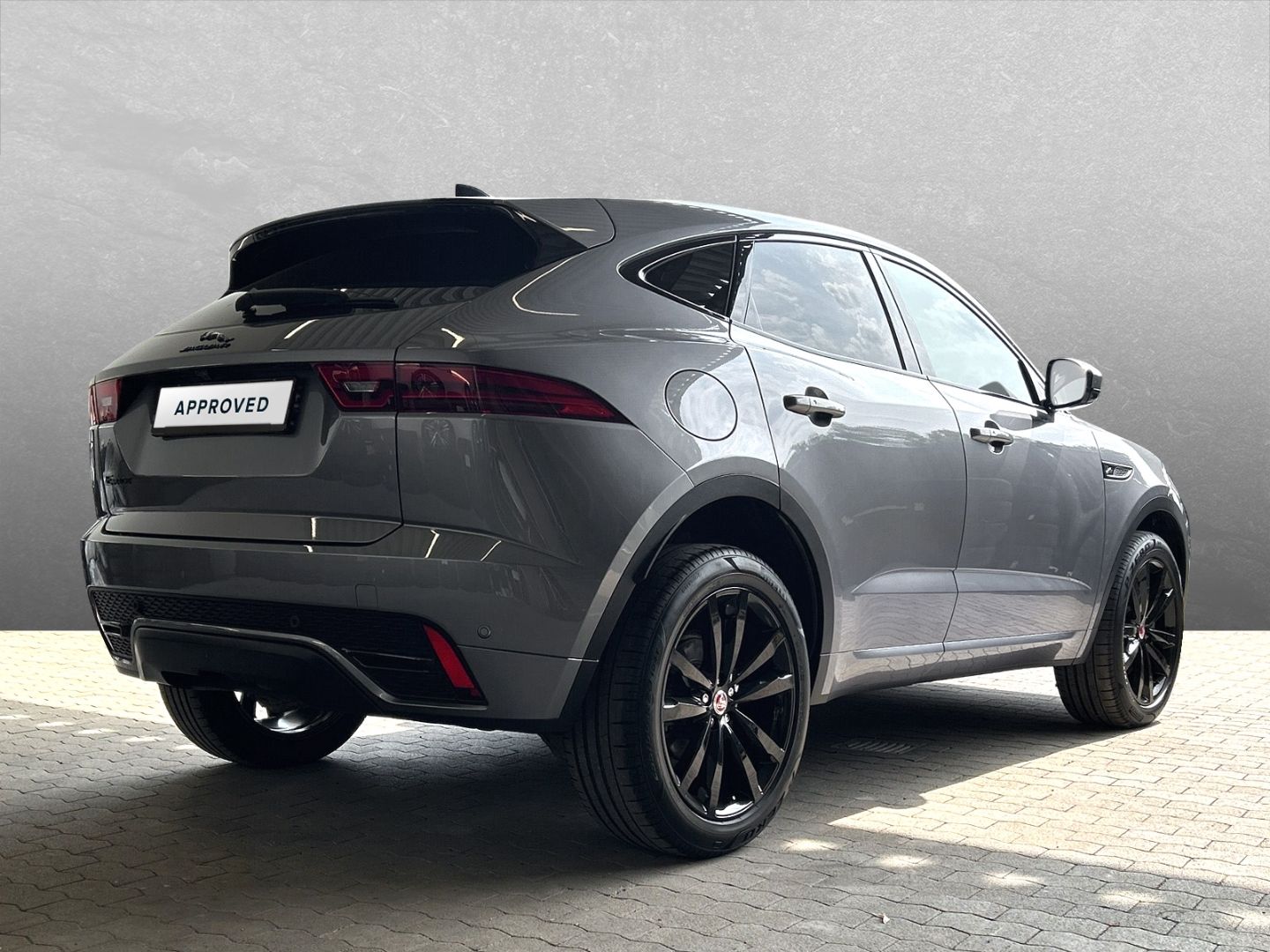 Jaguar E-Pace R-Dynamic HSE AWD D200 Mild-Hybrid EU6d W