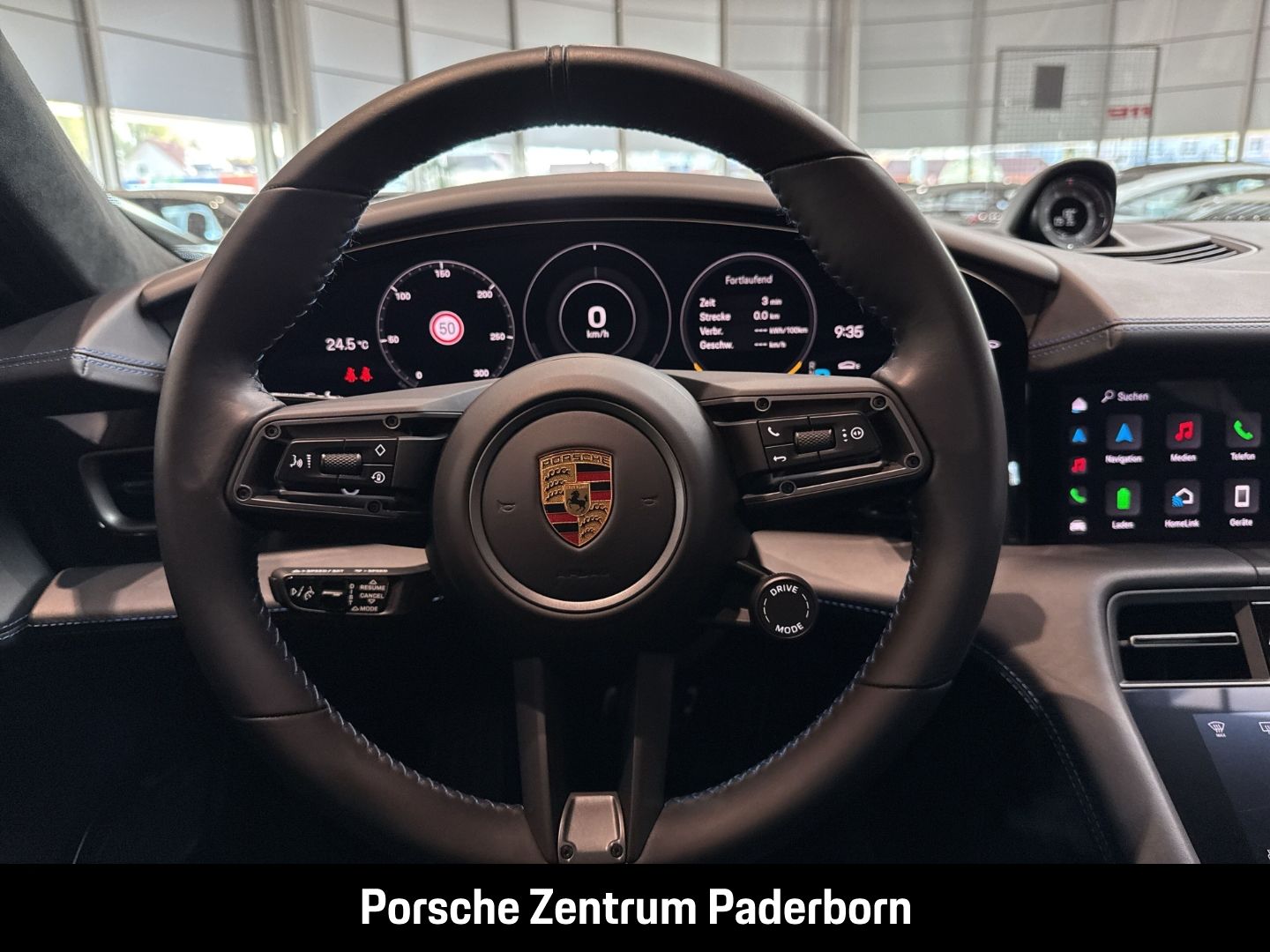 Porsche Taycan Turbo S Cross Turismo Burmester Panorama