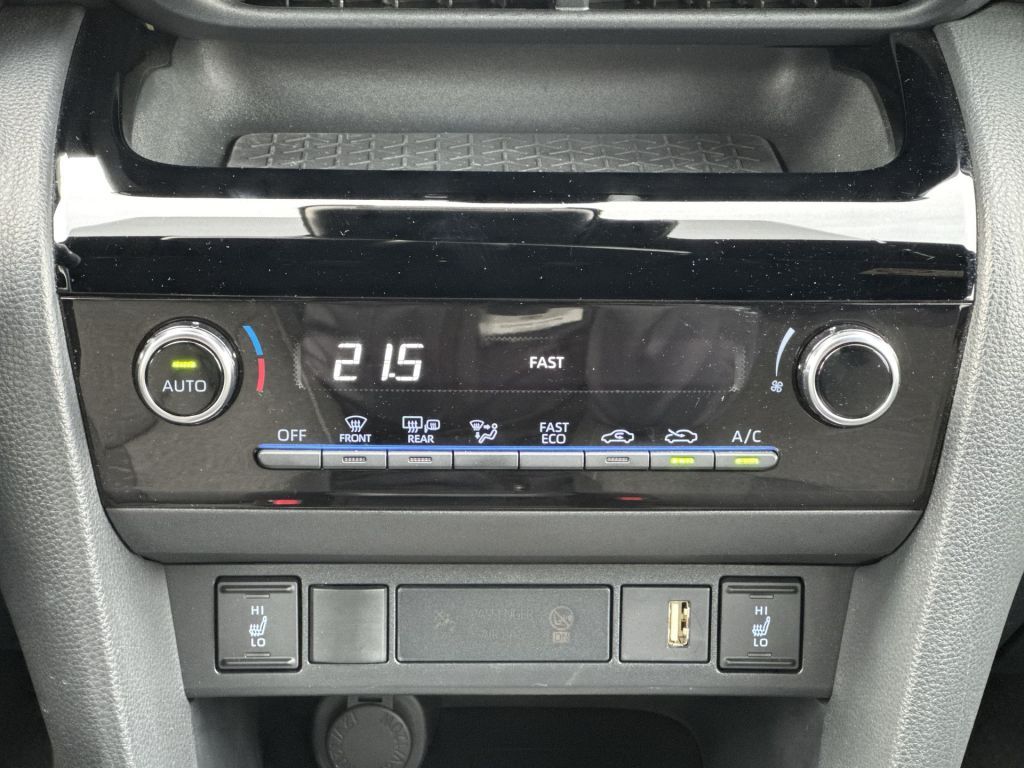 Toyota Yaris Cross Hybrid 1.5 VVT-i Team D. Safety-Pake